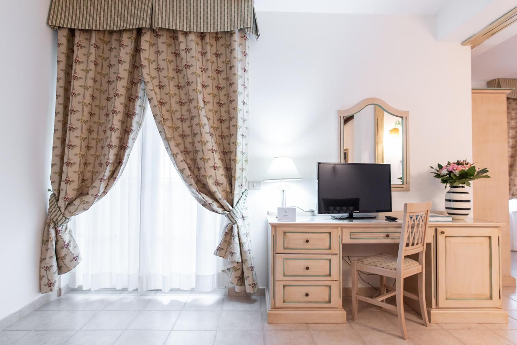 Toscana Wellness Resort Arcidosso Extérieur photo